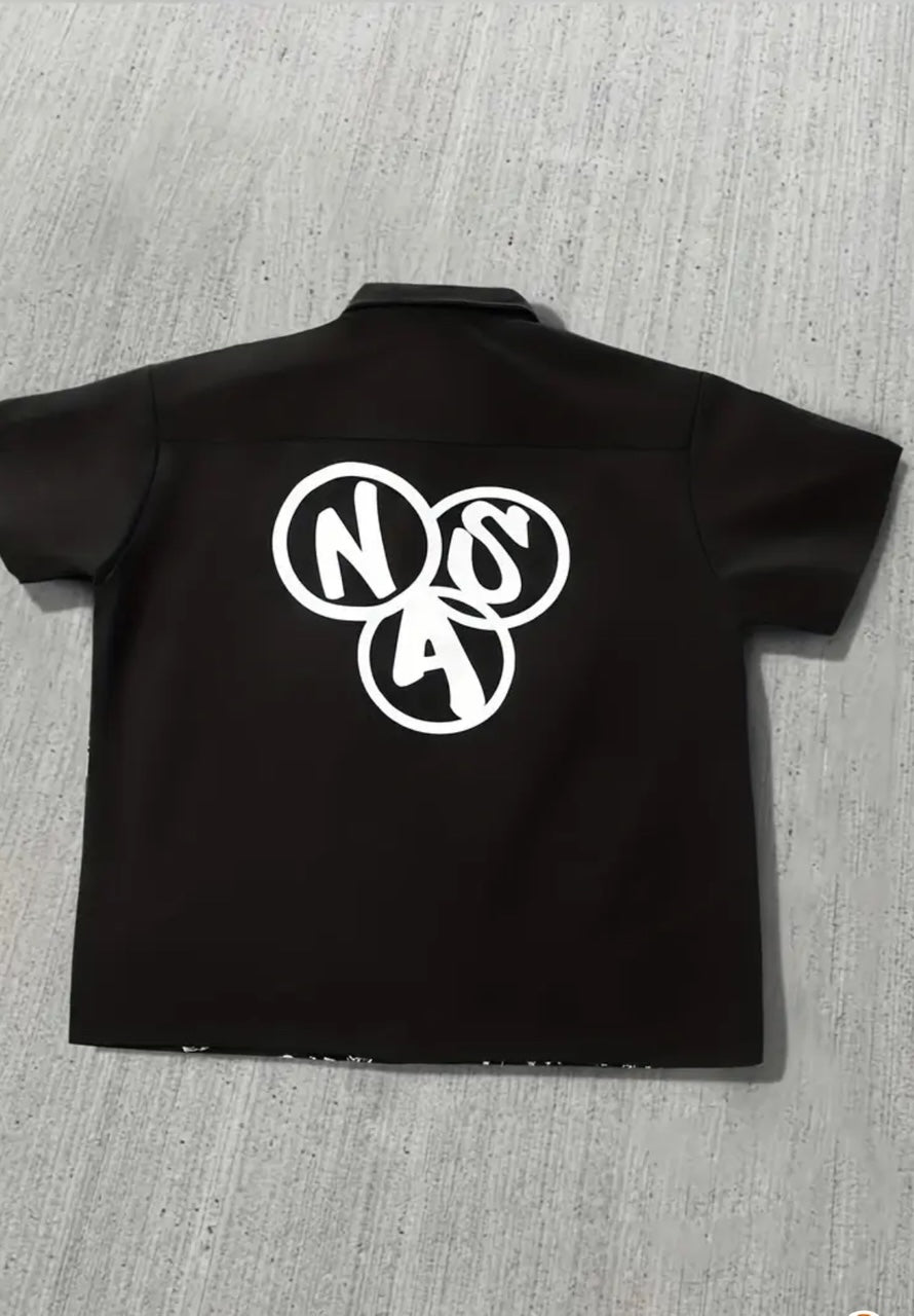 alowin black graphic t-shirt